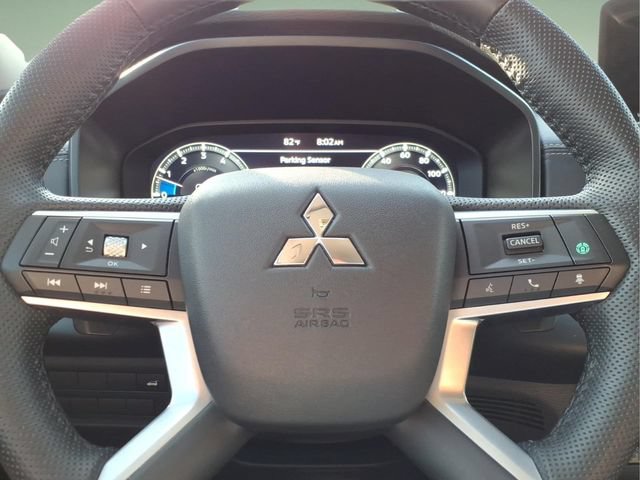 Used 2023 Mitsubishi Outlander SEL AWD/4WD image 26