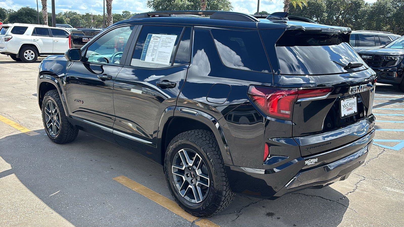 Certified 2026 GMC Terrain AT4 w/ LPO, Black Badging Package AWD/4WD image 5