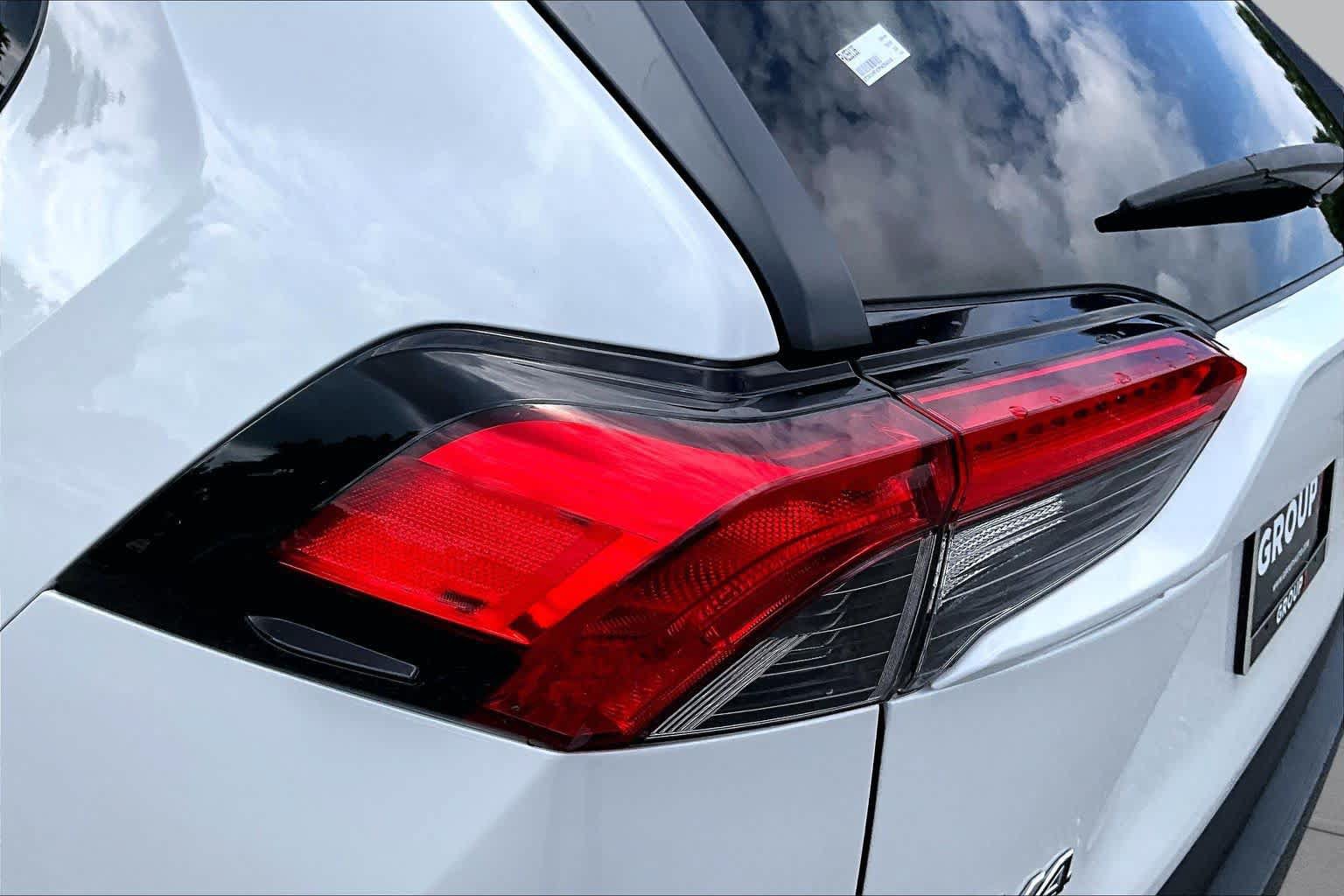 Used 2023 Toyota RAV4 XLE Premium FWD image 29