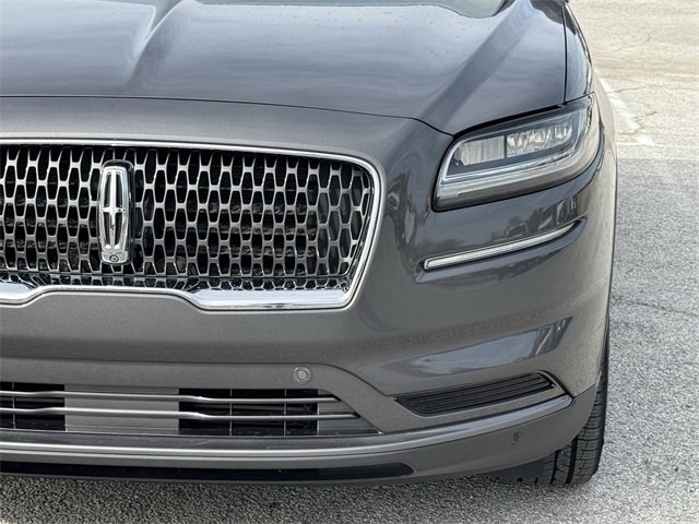 Used 2022 Lincoln Nautilus Reserve w/ Equipment Group 201A image 9