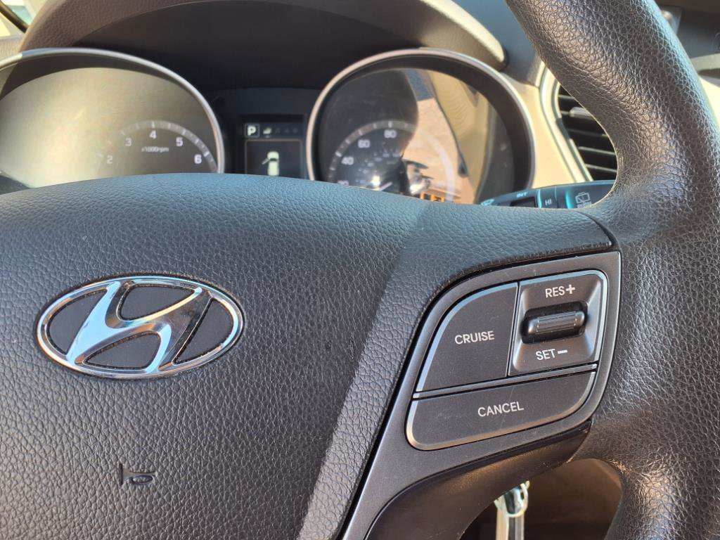 Used 2017 Hyundai Santa Fe Sport image 24