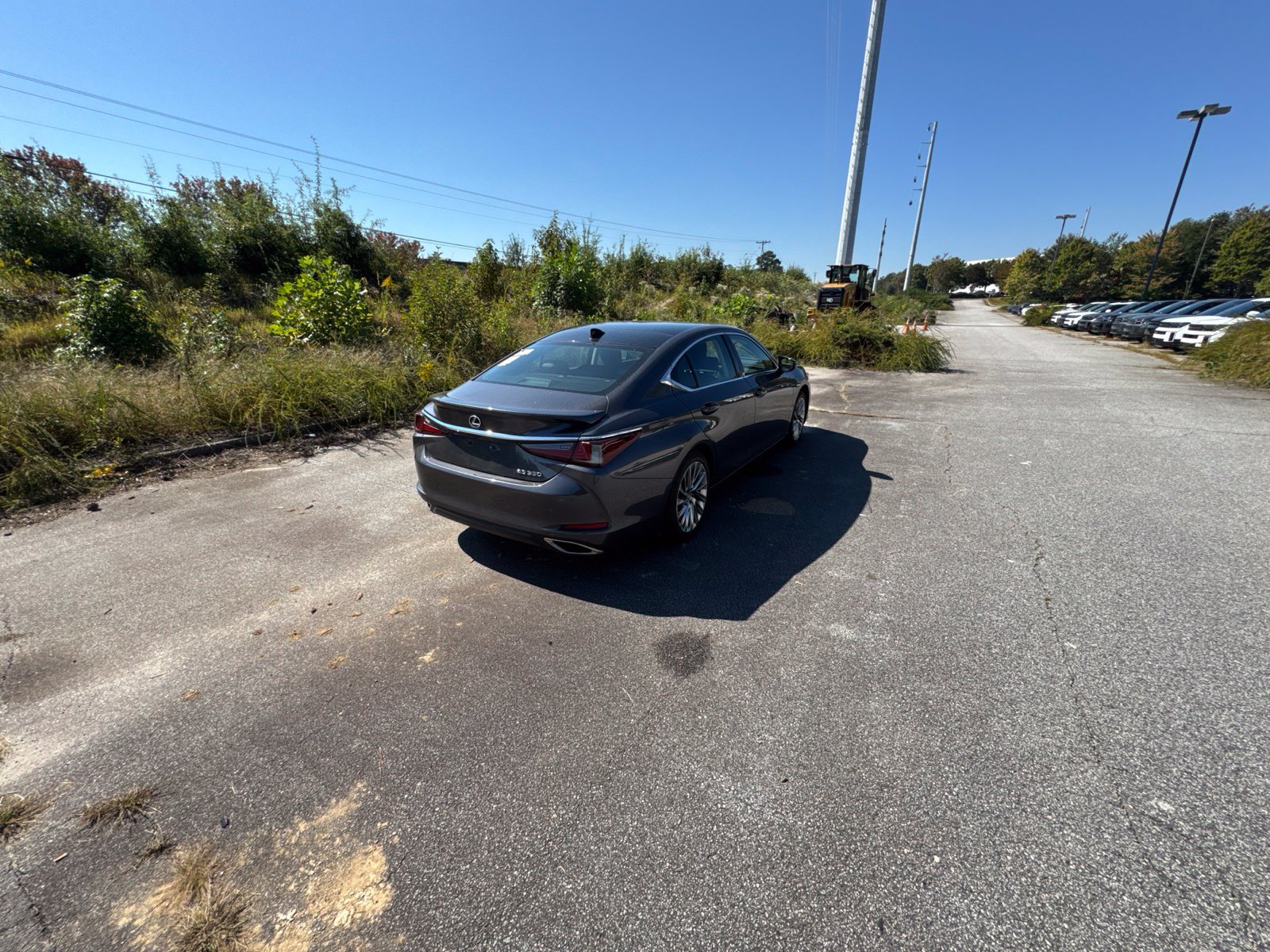 Used 2023 Lexus ES 350 w/ Accessory Package (Z1) FWD image 5