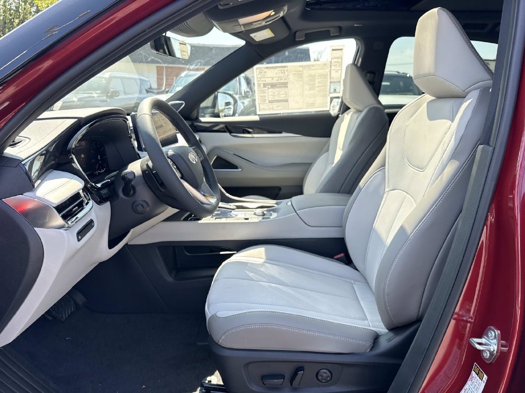 New 2027 INFINITI QX65 Sport w/ Cargo Package AWD/4WD image 16