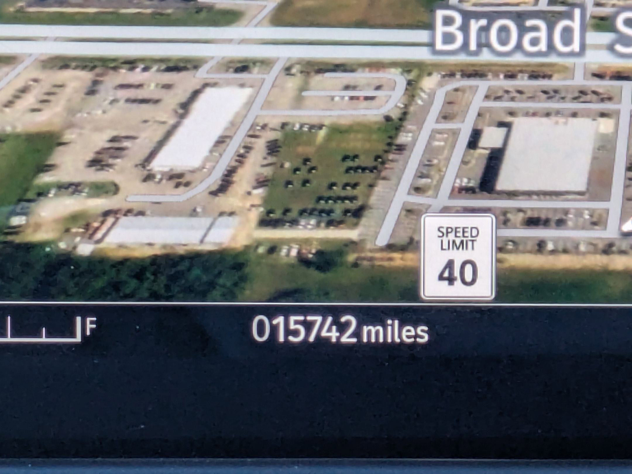 Used 2024 Land Rover Range Rover Velar Dynamic SE image 17