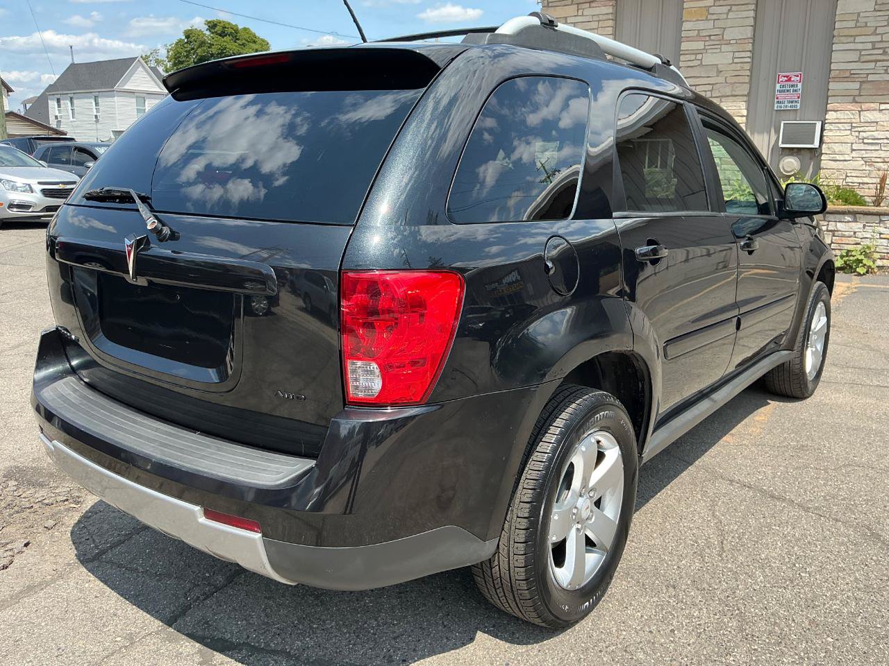 Used 2008 Pontiac Torrent AWD image 4