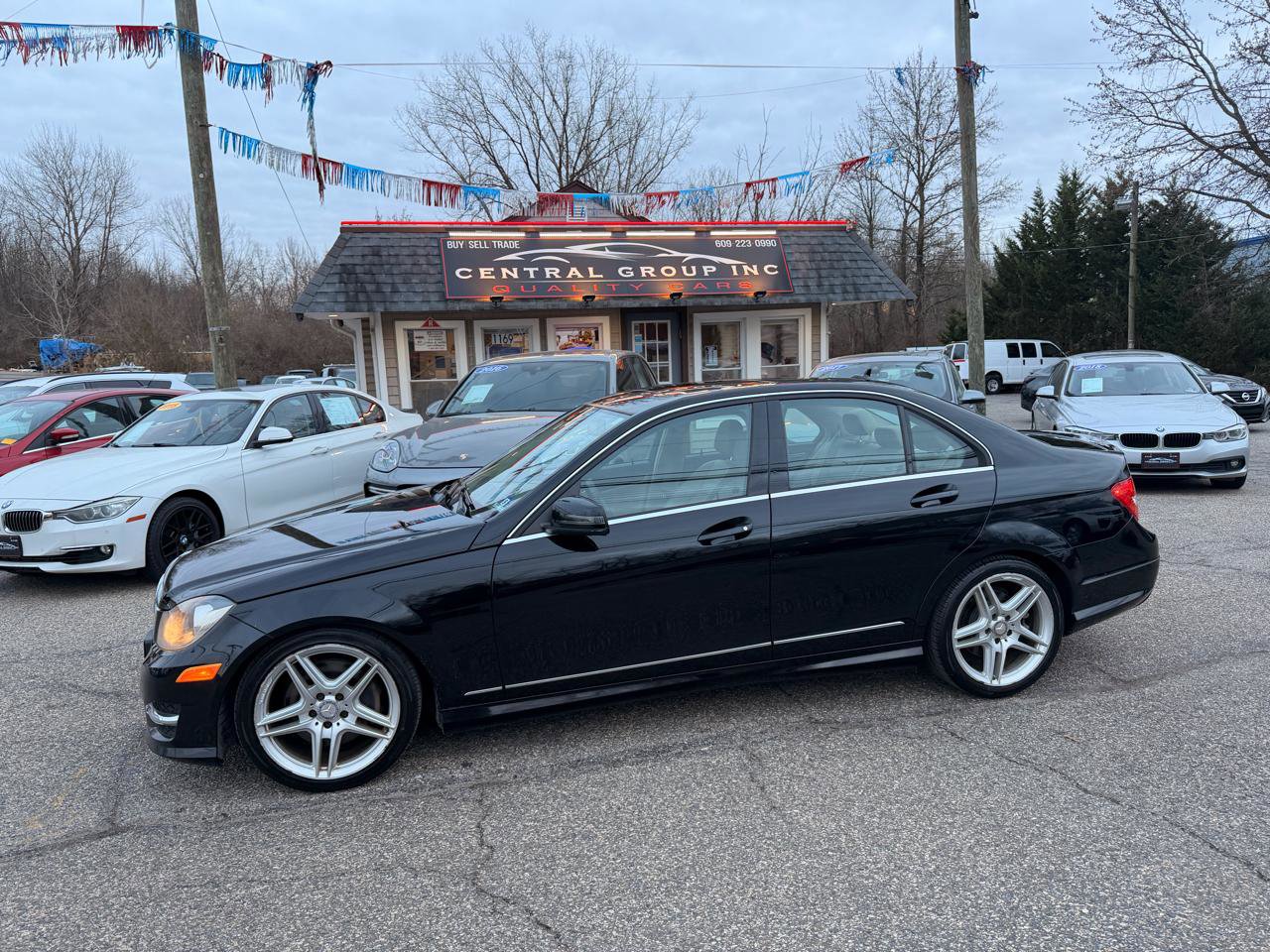 Used 2013 Mercedes-Benz C 300 4MATIC Sedan image 3