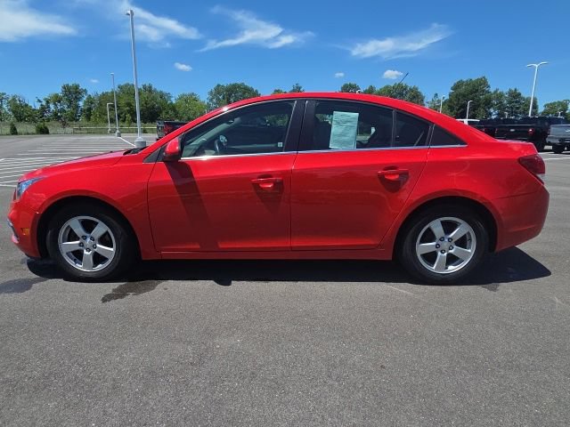 Used 2016 Chevrolet Cruze LT FWD image 12