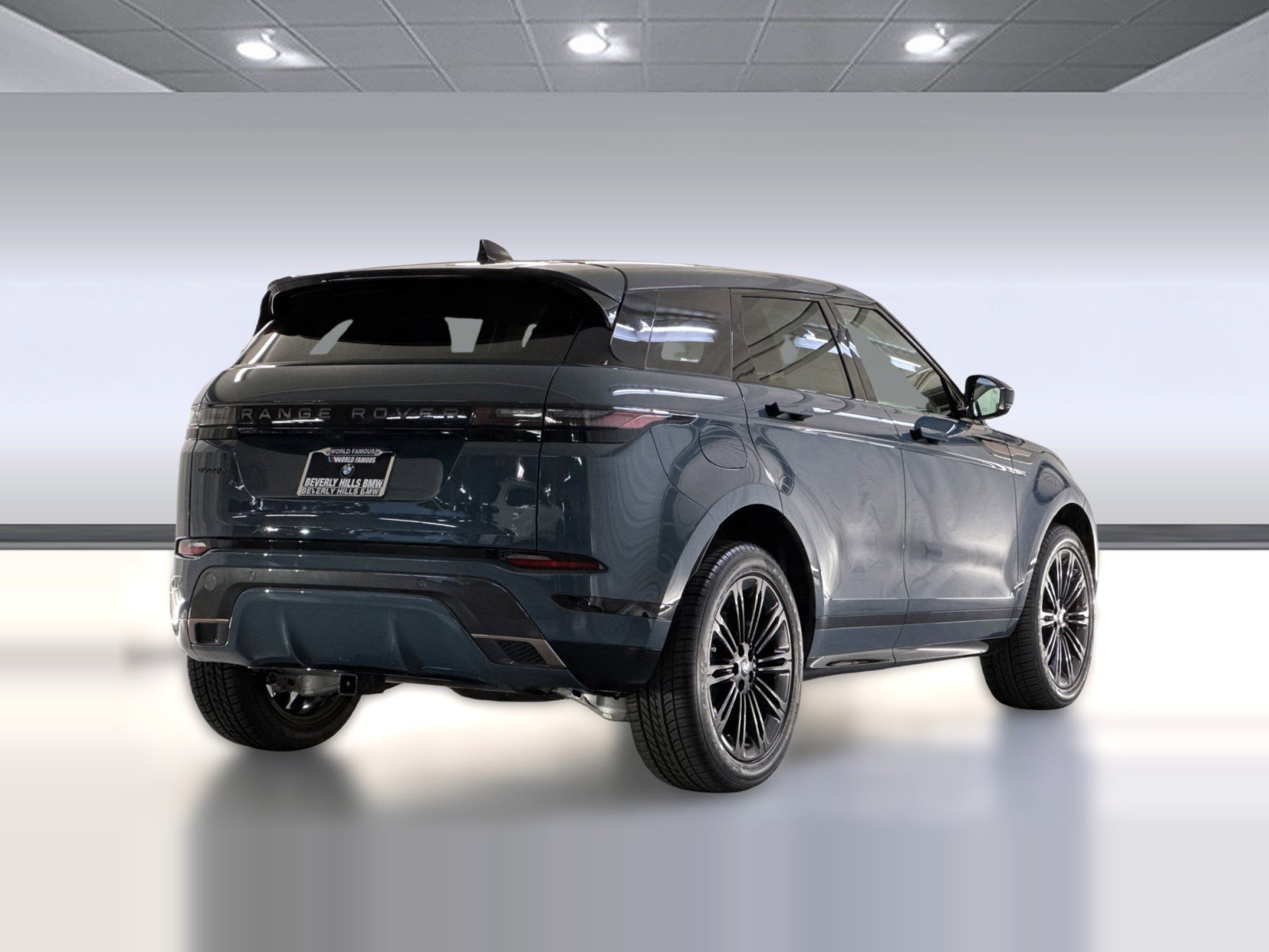 Used 2024 Land Rover Range Rover Evoque Dynamic SE image 8