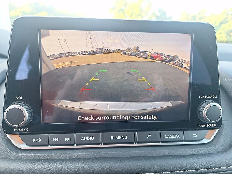 Certified 2026 Nissan Rogue SV FWD image 15