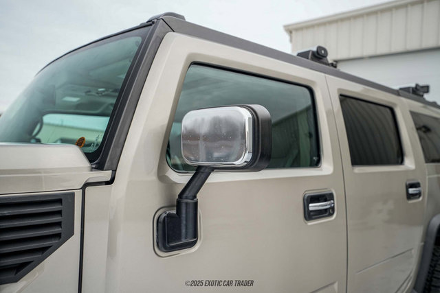 Used 2003 HUMMER H2 w/ Preferred Equipment Group image 86
