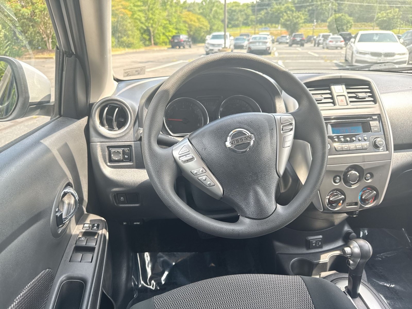 Used 2018 Nissan Versa SV FWD image 11