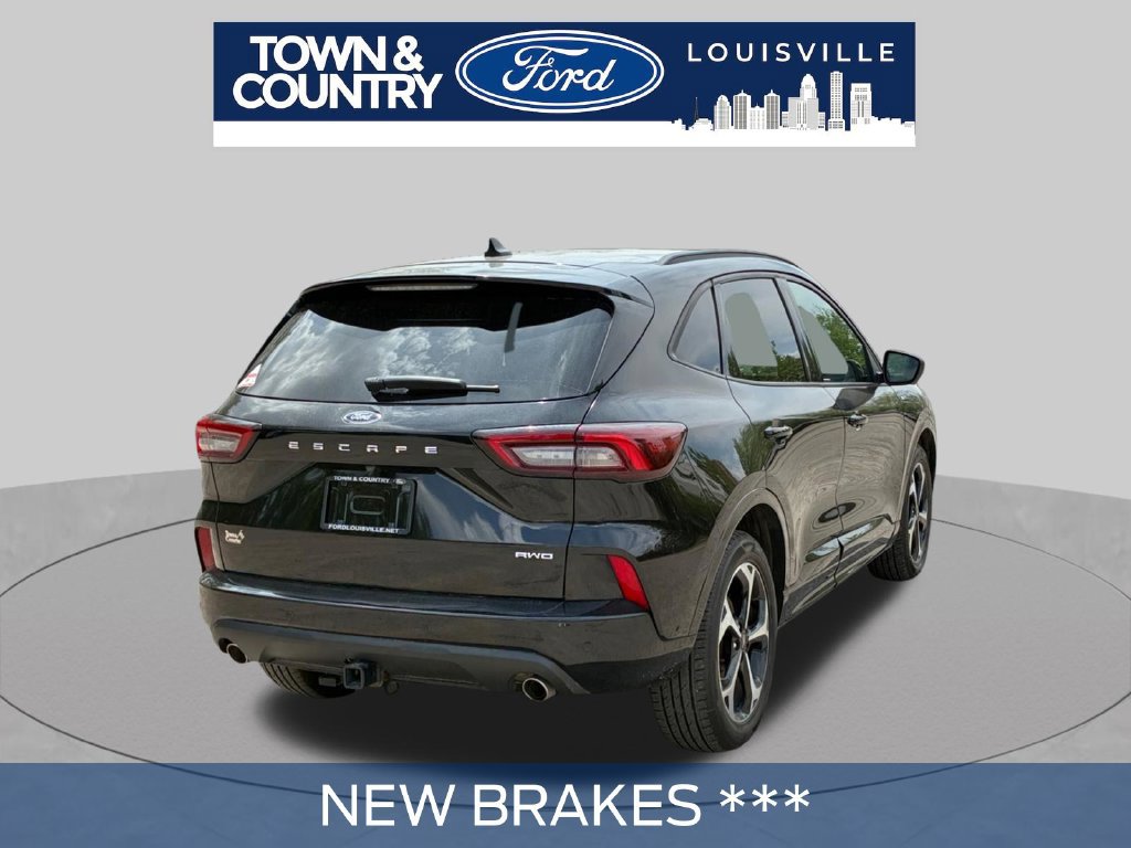 Used 2024 Ford Escape ST-Line Select w/ Tech Pack #2 AWD/4WD image 3
