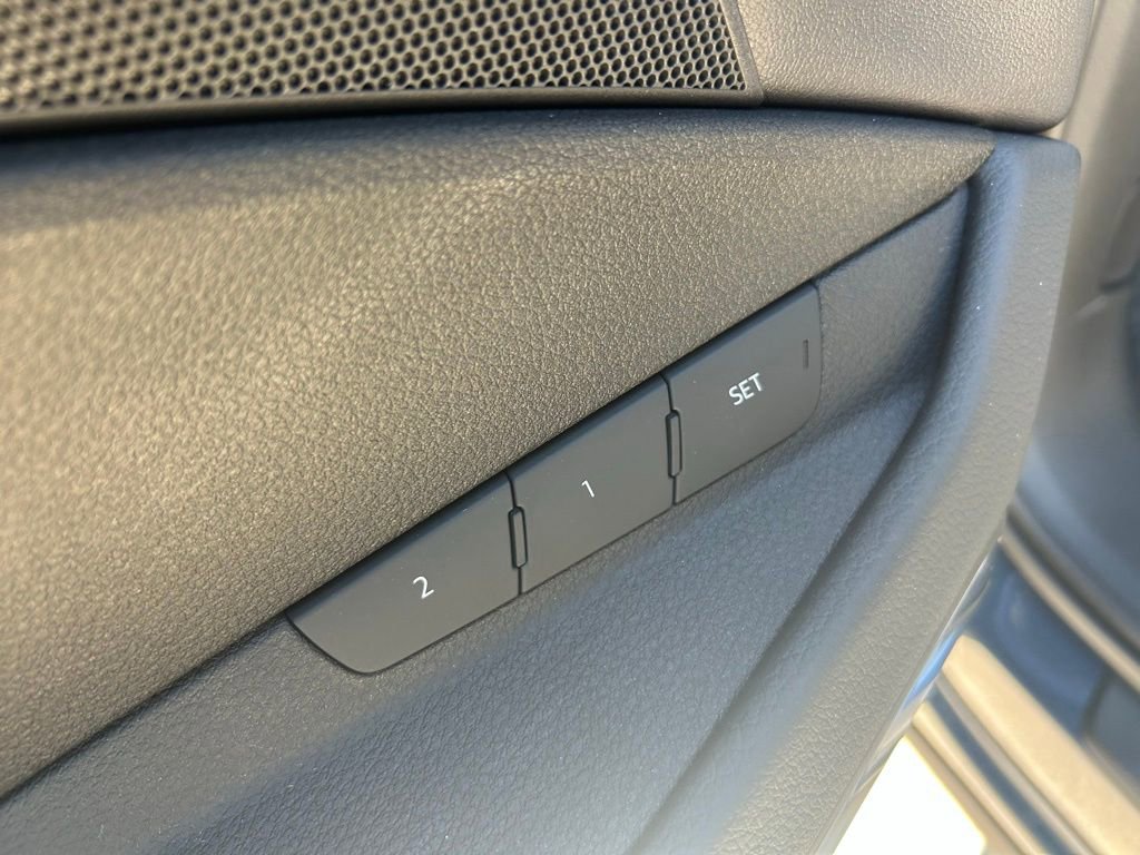 Used 2024 Audi Q8 e-tron Premium Plus w/ Premium Plus Package AWD/4WD image 56