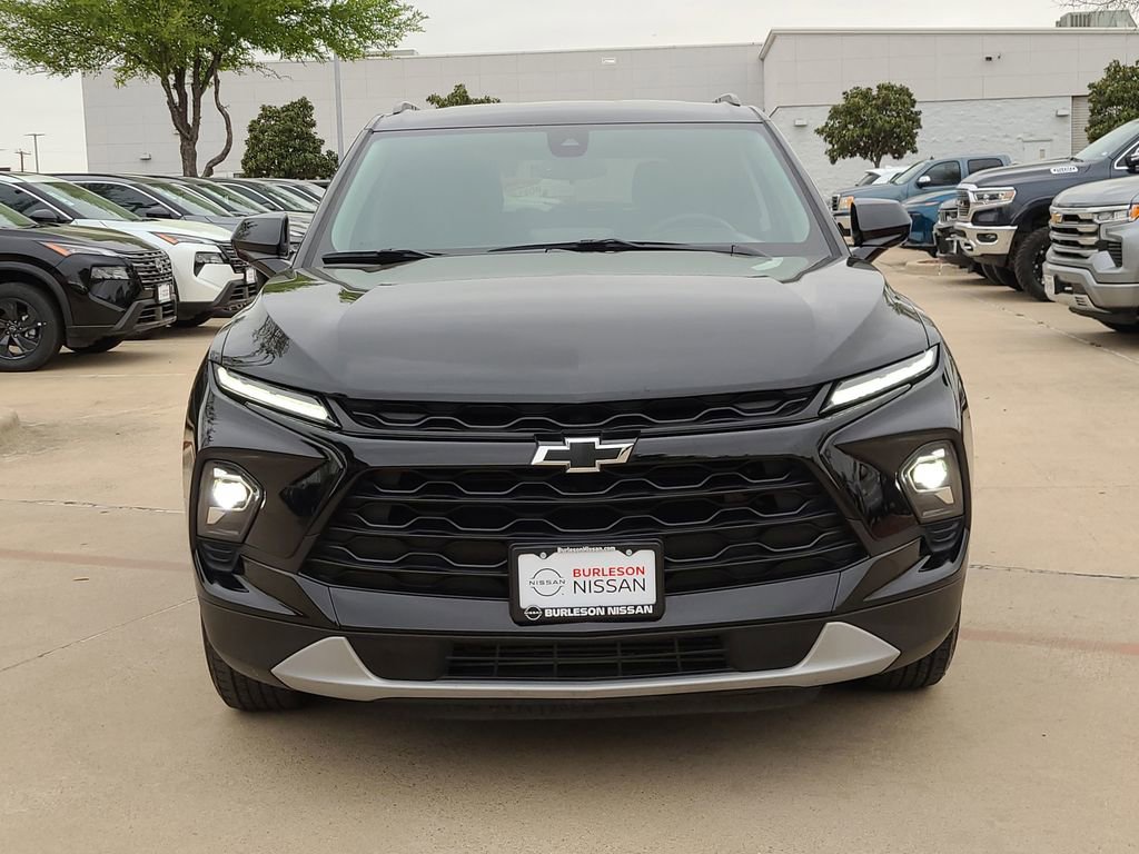 Used 2024 Chevrolet Blazer LT w/ Midnight/Sport Edition image 5