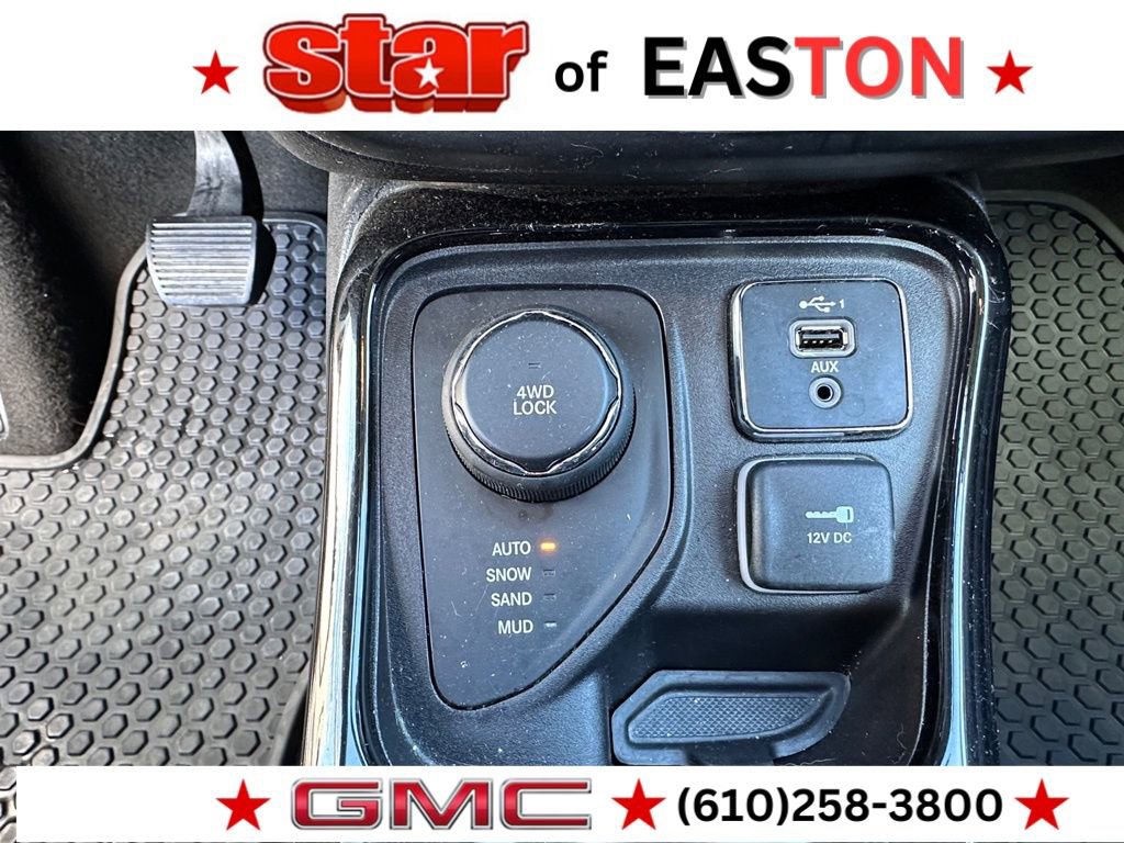 Used 2021 Jeep Compass Latitude w/ Sun and Sound Group image 35