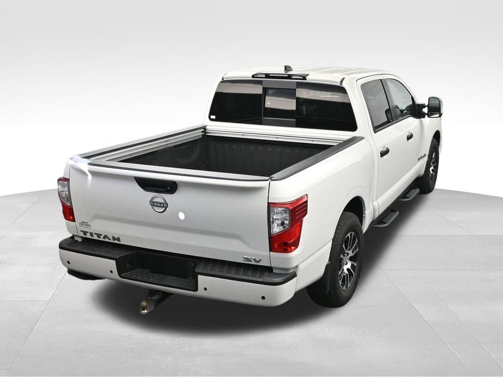 Used 2024 Nissan Titan SV w/ SV Convenience Package image 32