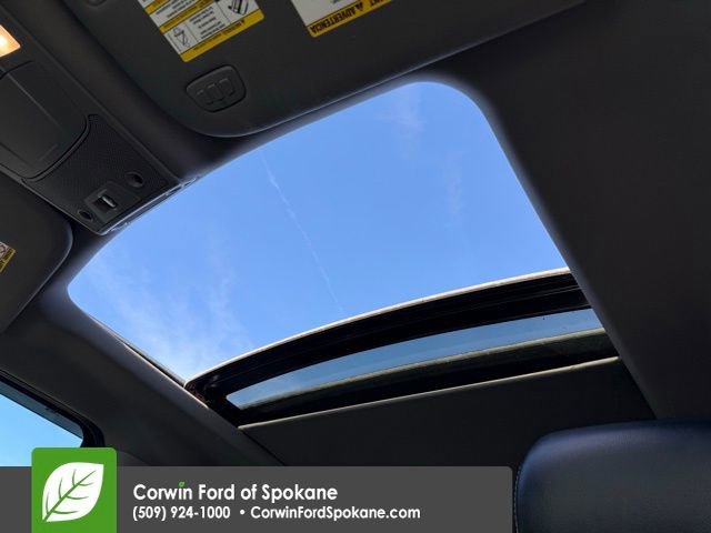 Used 2020 Ford F350 Lariat AWD/4WD image 32