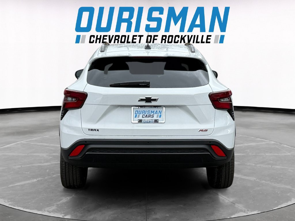 New 2026 Chevrolet Trax RS w/ Driver Confidence Package FWD image 5