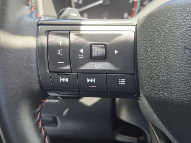 Certified 2025 Nissan Rogue SV AWD/4WD image 12