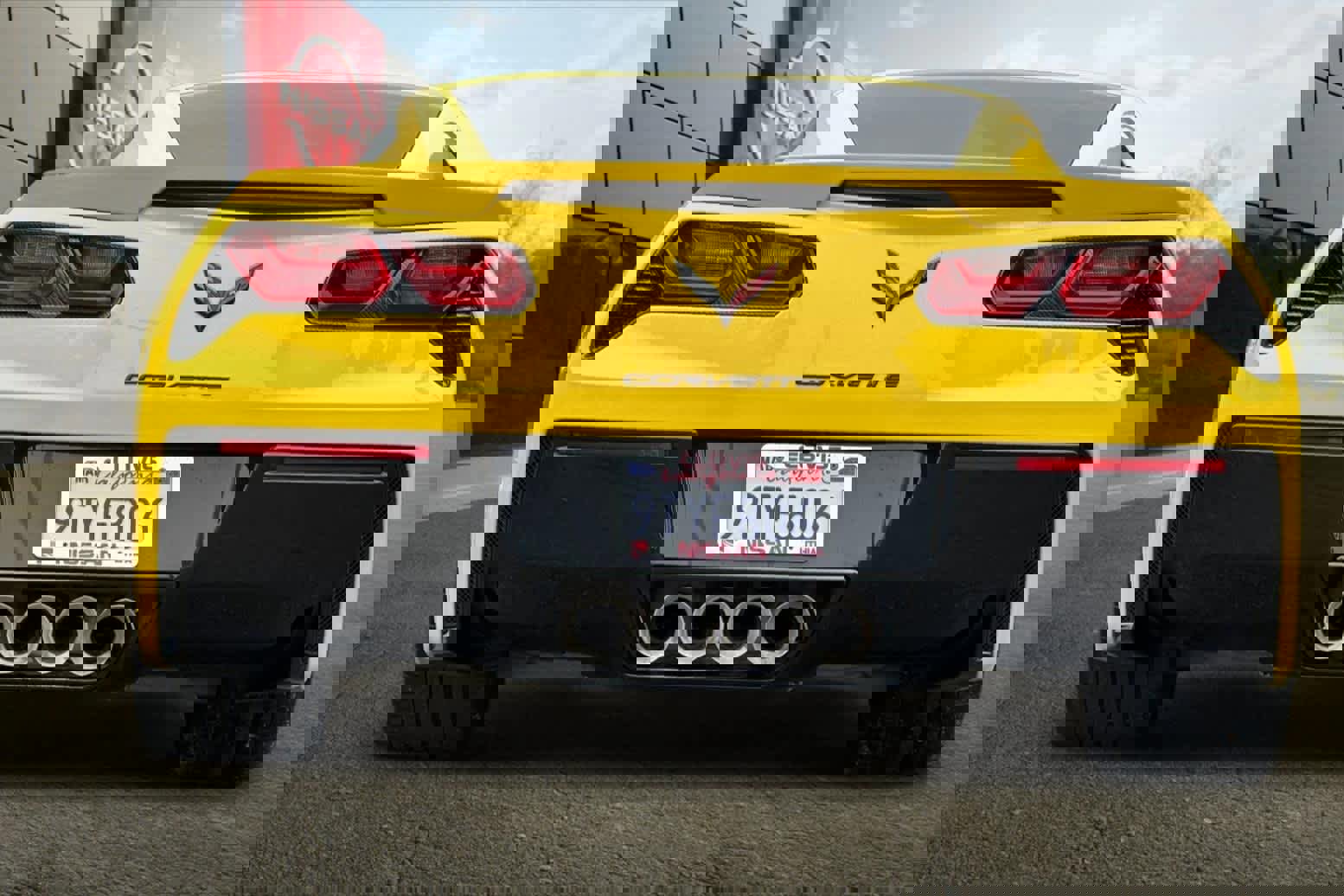 Used 2016 Chevrolet Corvette Stingray Coupe w/ 2LT Preferred Equipment Group image 7