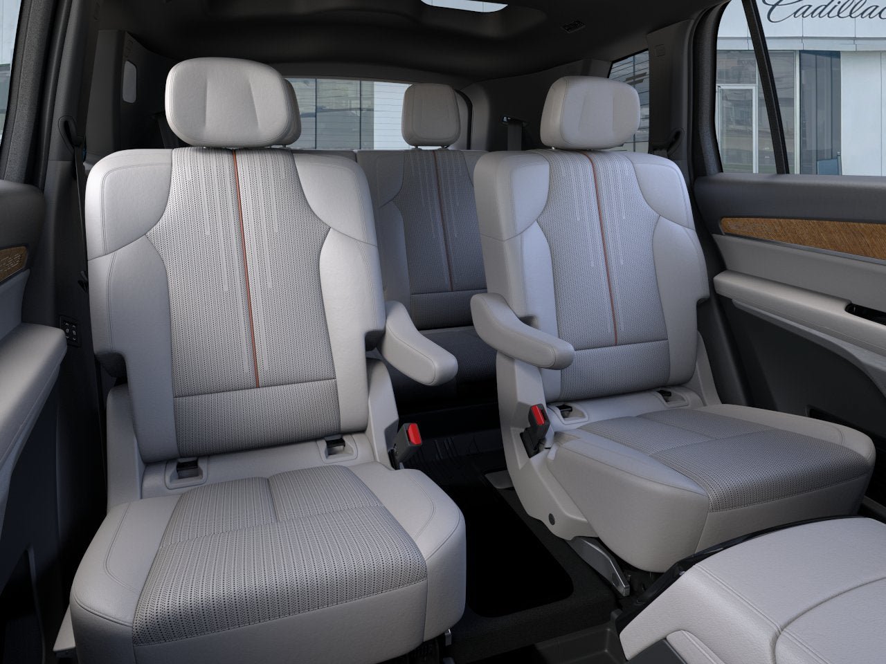New 2026 Cadillac Vistiq Premium Luxury w/ LPO, Floor Liner Package AWD/4WD image 17