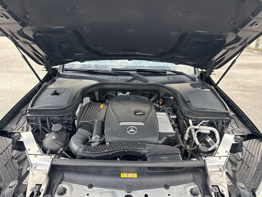 Used 2018 Mercedes-Benz GLC 300 image 26