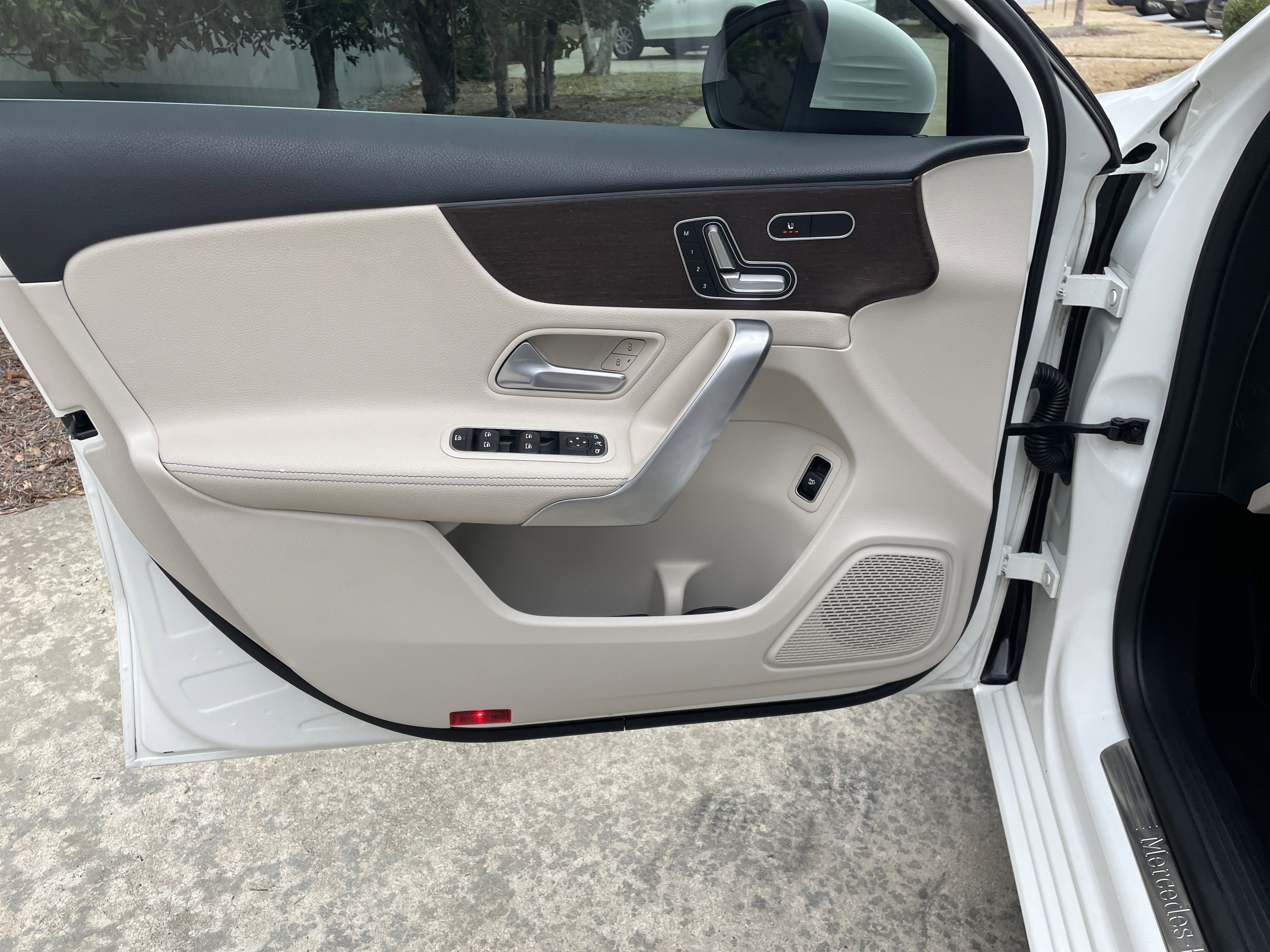 Used 2021 Mercedes-Benz A 220 image 15