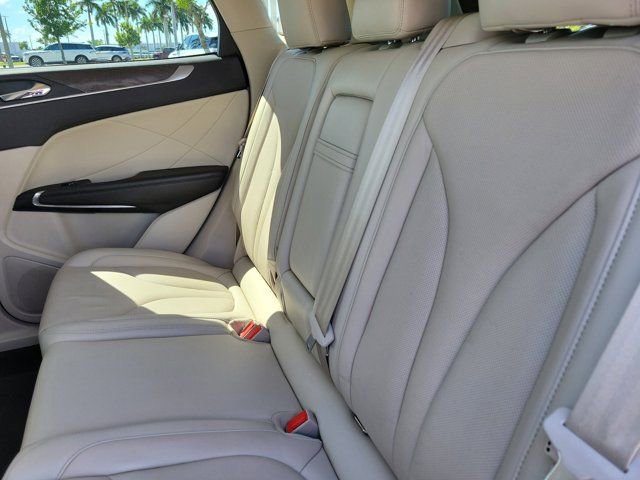 Certified 2019 Lincoln MKC Reserve image 16