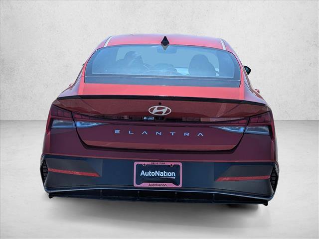 New 2026 Hyundai Elantra SEL Sport FWD image 6