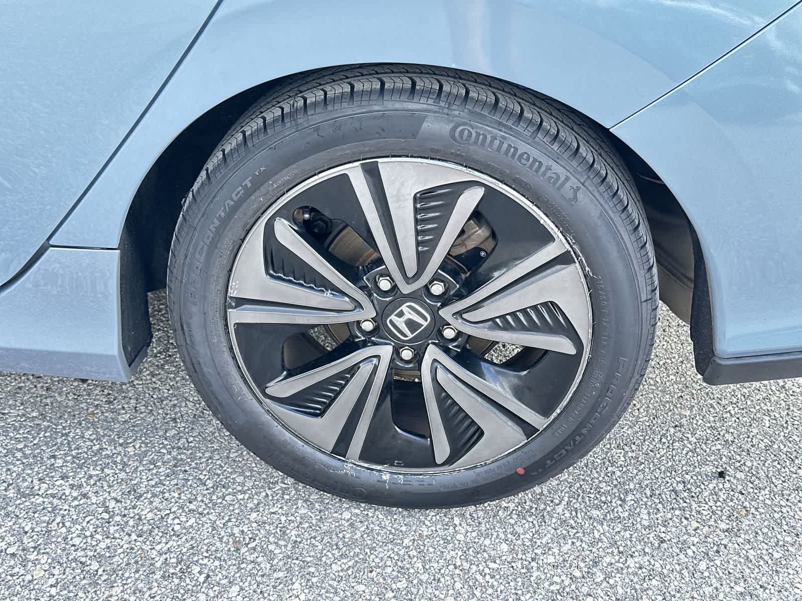 Used 2017 Honda Civic EX-L image 12