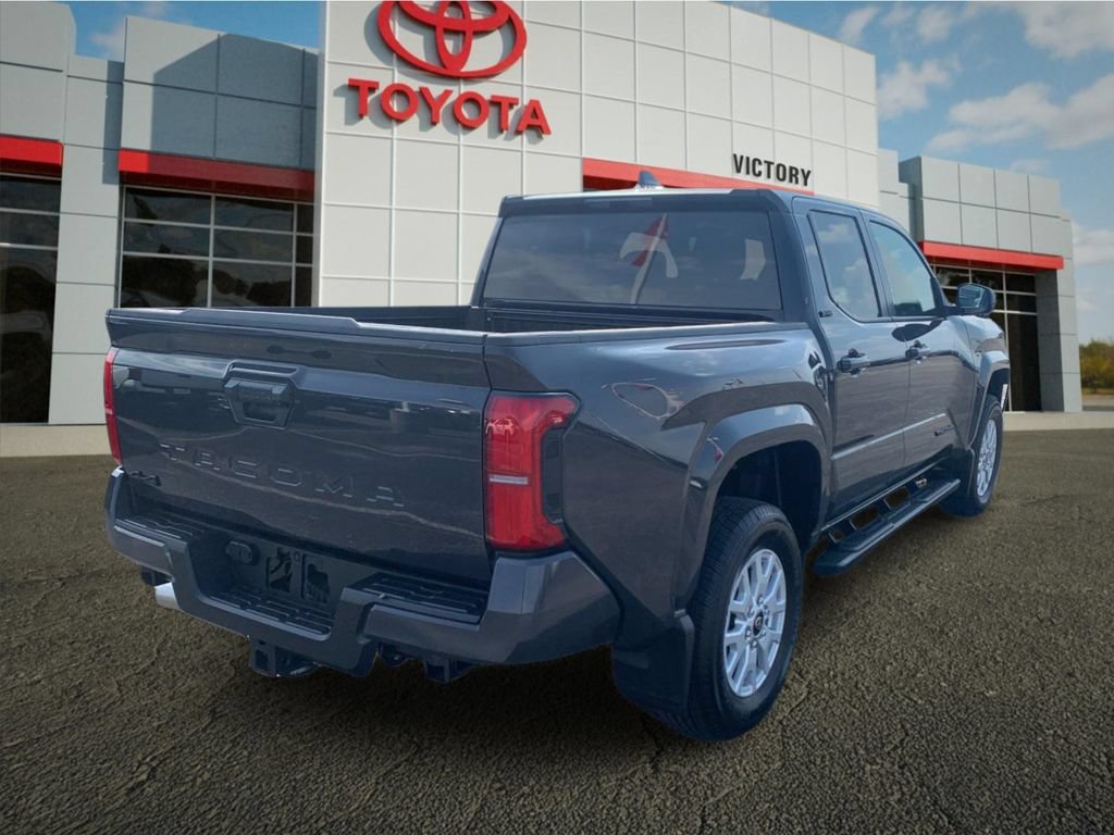 New 2026 Toyota Tacoma SR5 AWD/4WD image 3