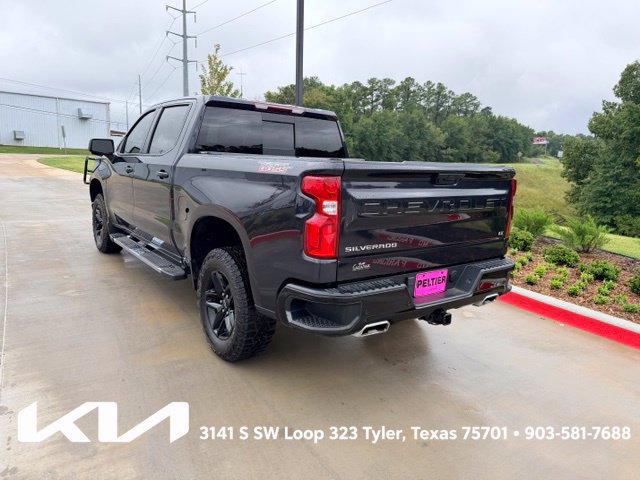 Used 2024 Chevrolet Silverado 1500 LT Trail Boss w/ LT Trail Boss Premium Package AWD/4WD image 10