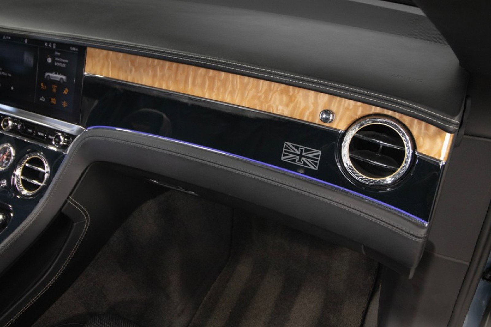 Used 2020 Bentley Continental GT w/ First Edition Specification image 44