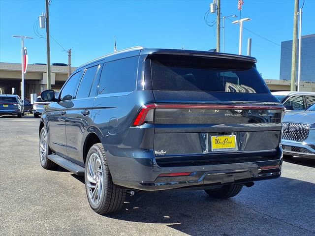 New 2026 Lincoln Navigator Premiere image 6