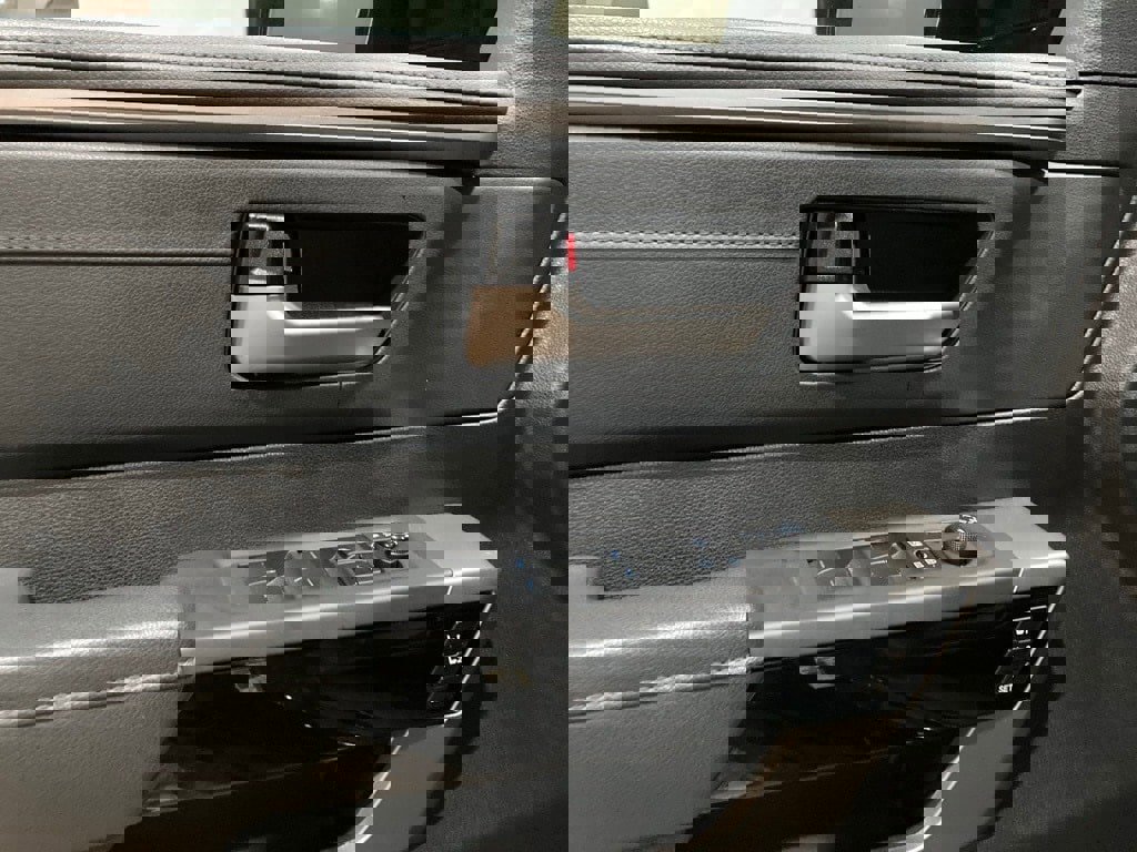 Used 2023 Toyota Tundra Limited image 13