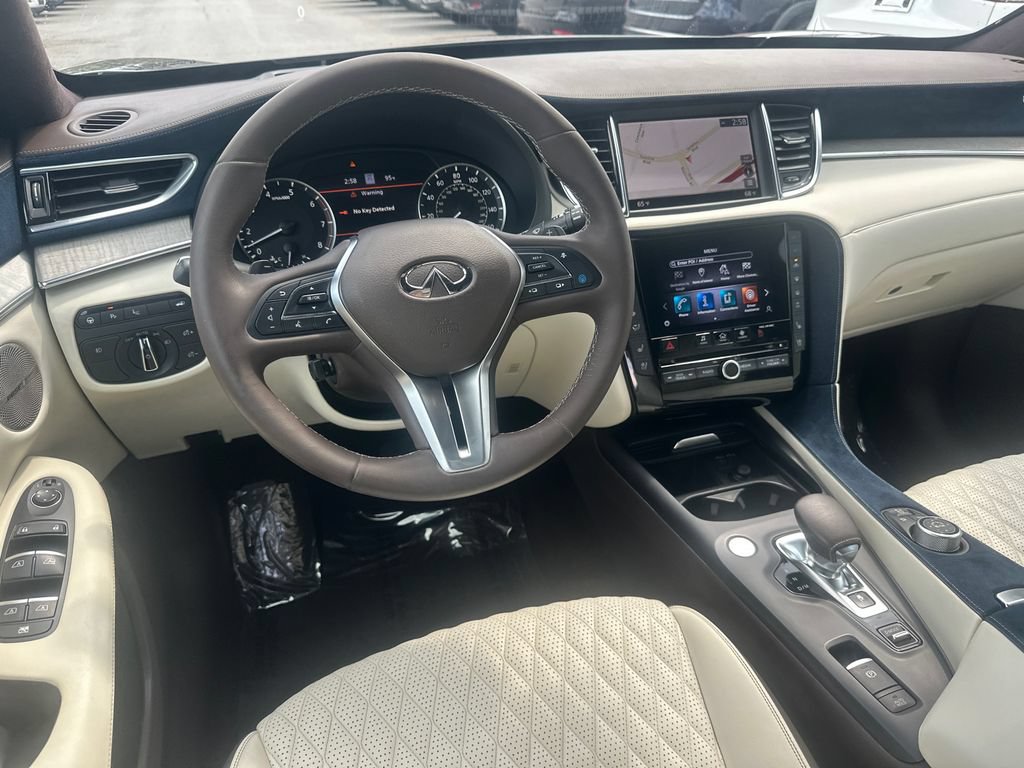 Used 2020 INFINITI QX50 Autograph w/ Premium White Leather Package FWD image 20