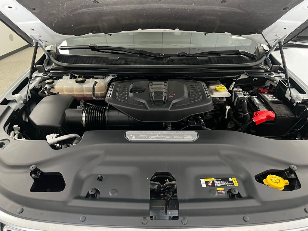 Used 2024 Jeep Wagoneer L Series II w/ Premium Group I image 69