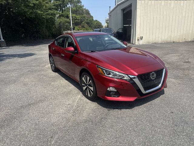 Used 2020 Nissan Altima 2.5 SV FWD image 3