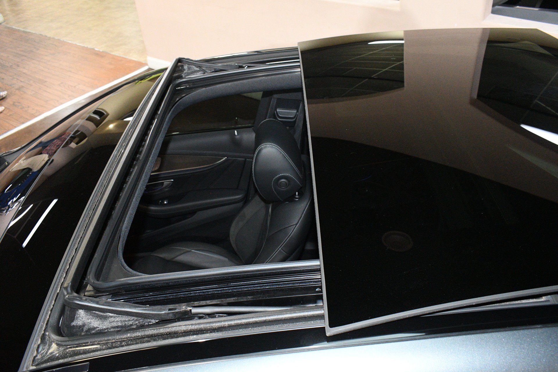 Used 2021 Mercedes-Benz E 53 AMG 4MATIC Sedan image 50