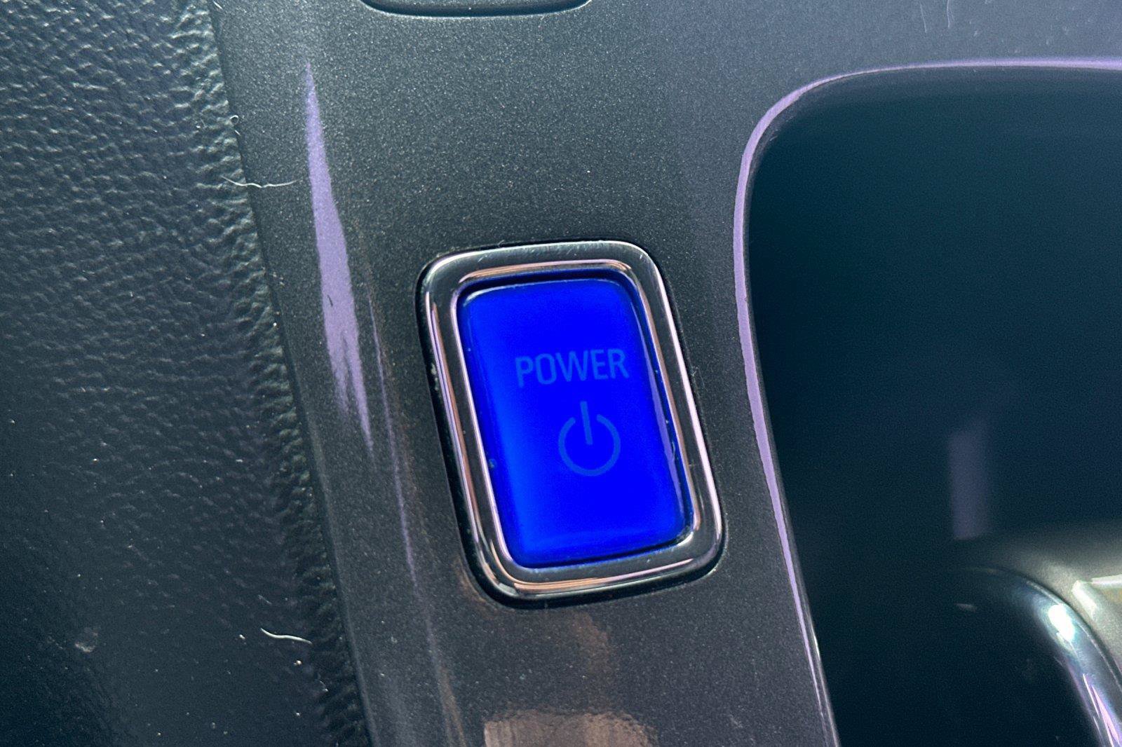 Used 2013 Chevrolet Volt Premium w/ Premium Trim Package FWD image 22