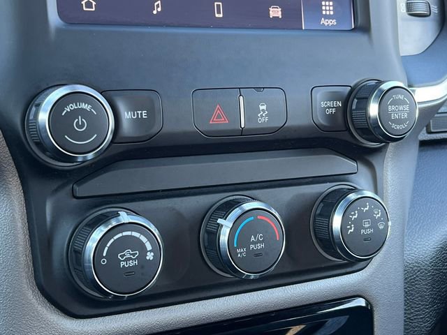 Used 2024 RAM 3500 Big Horn image 35