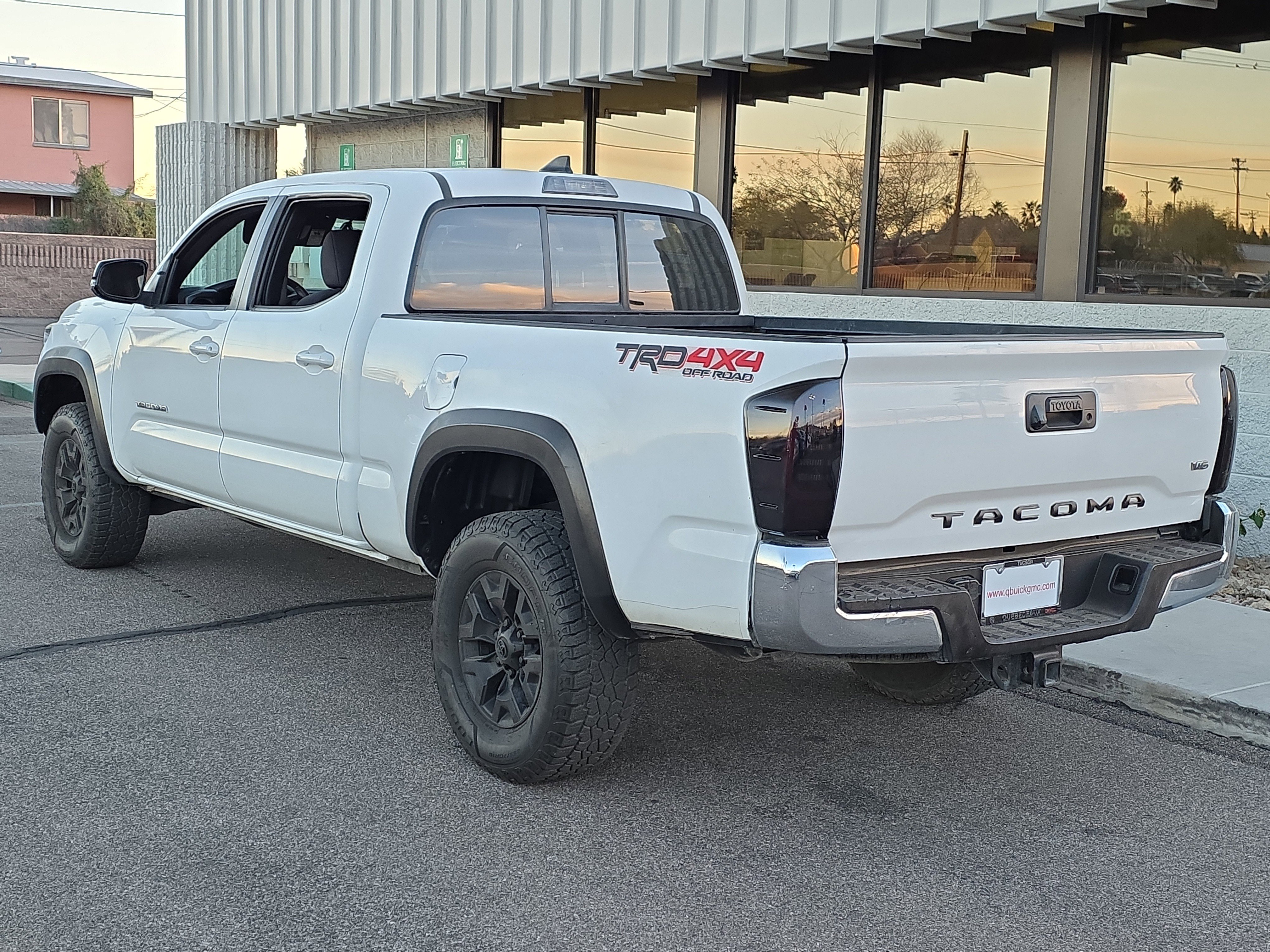 Used 2016 Toyota Tacoma TRD Off-Road w/ Towing Package image 5