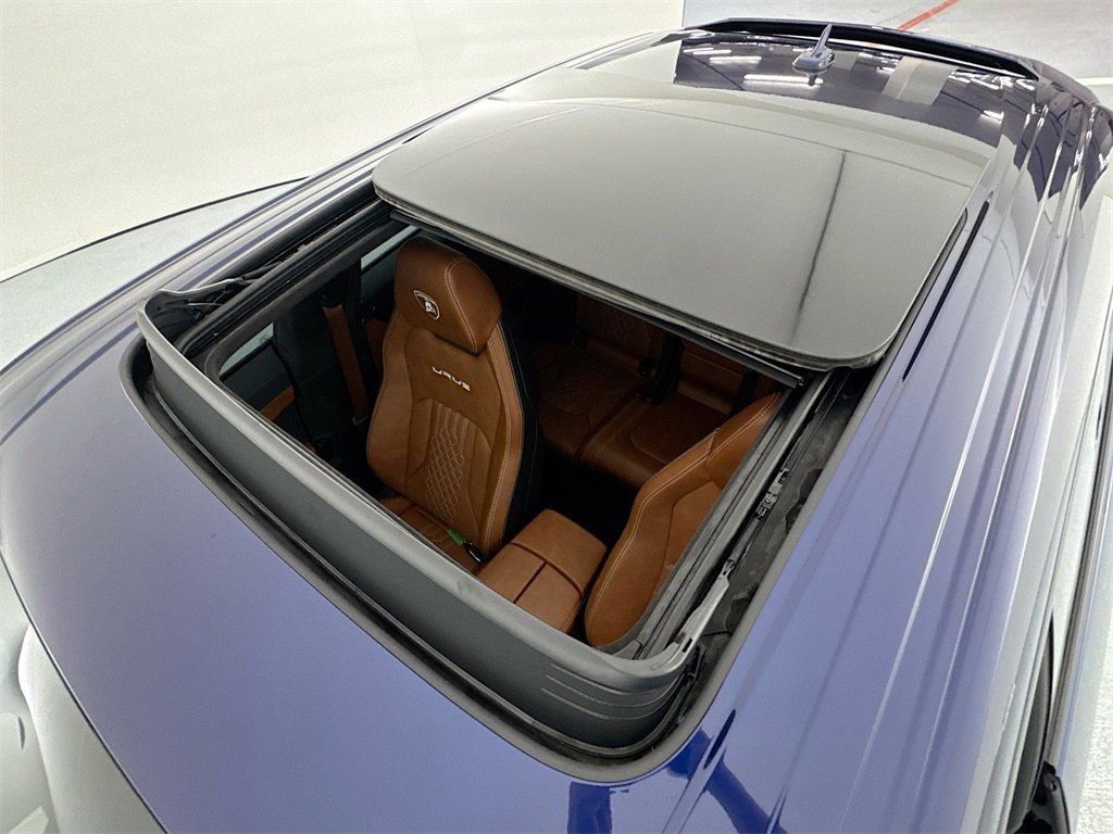 Used 2023 Lamborghini Urus S image 23