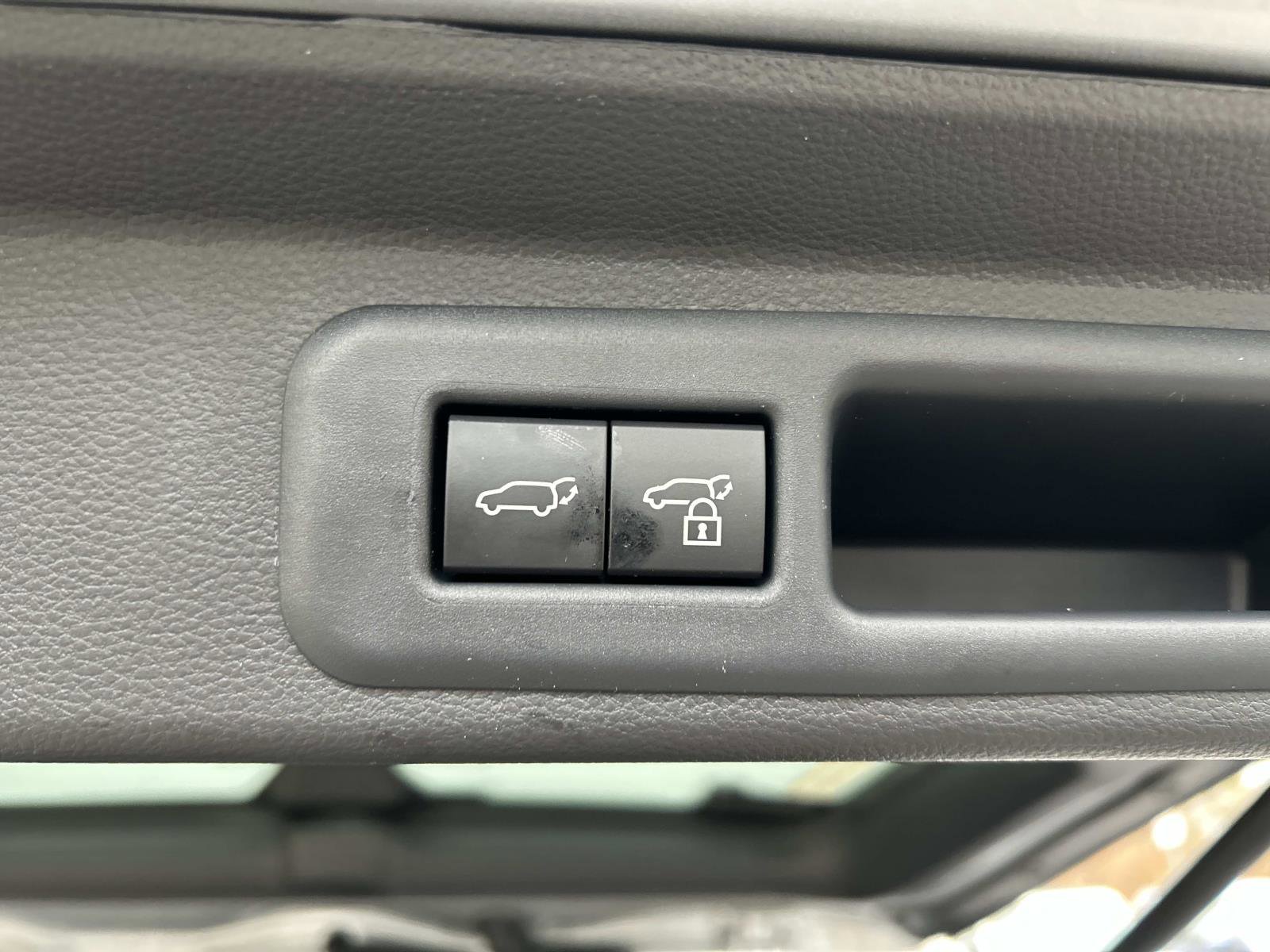 Used 2026 Toyota Sequoia Platinum image 17