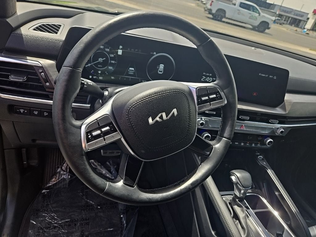 Used 2024 Kia Telluride SX Prestige X-Pro AWD/4WD image 13