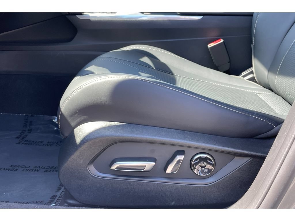 Certified 2025 Acura TLX w/ Technology Package FWD image 12