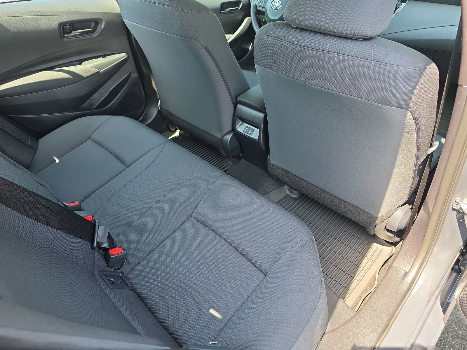 Used 2026 Toyota Corolla LE image 11