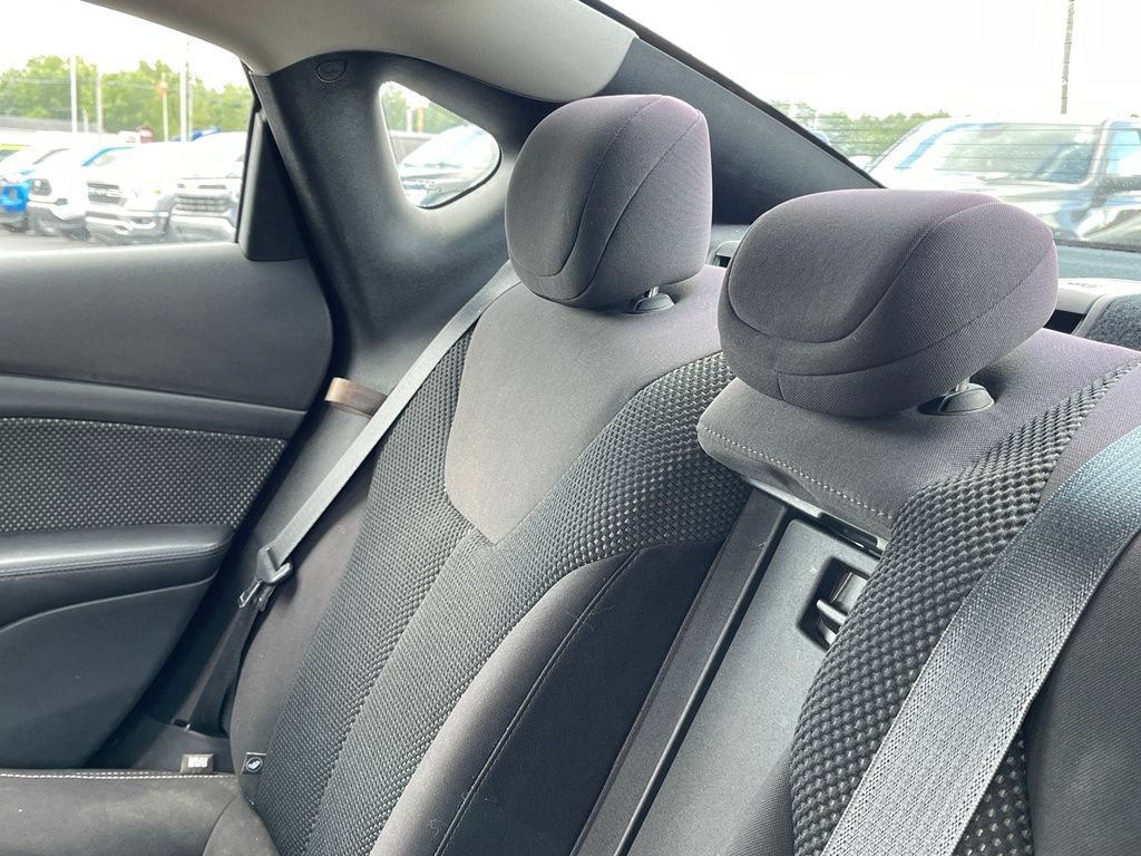 Used 2014 Dodge Dart SXT FWD image 9