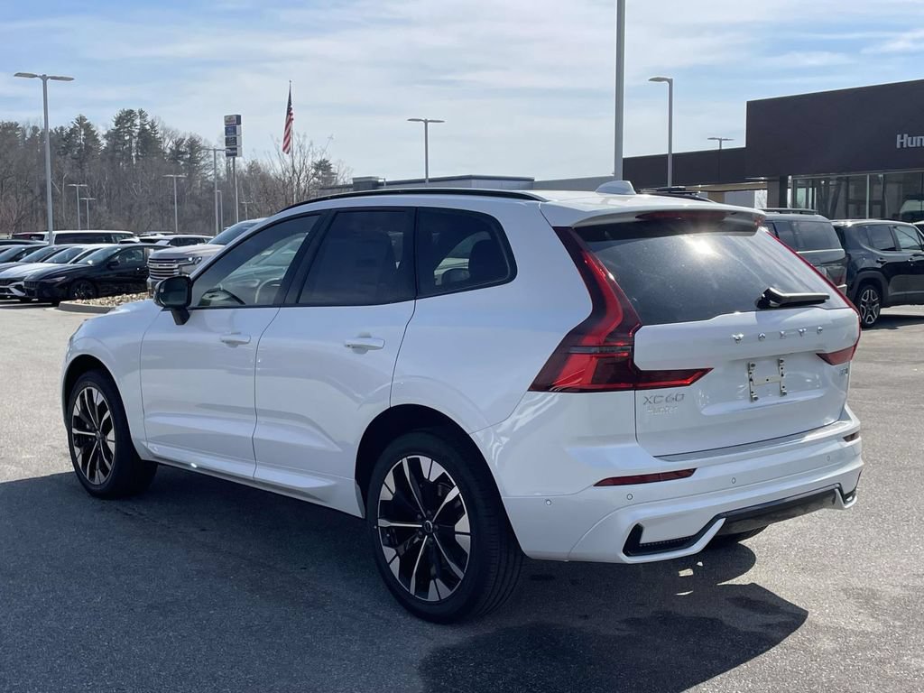 New 2026 Volvo XC60 B5 Plus w/ Protection Package Premier AWD/4WD image 26