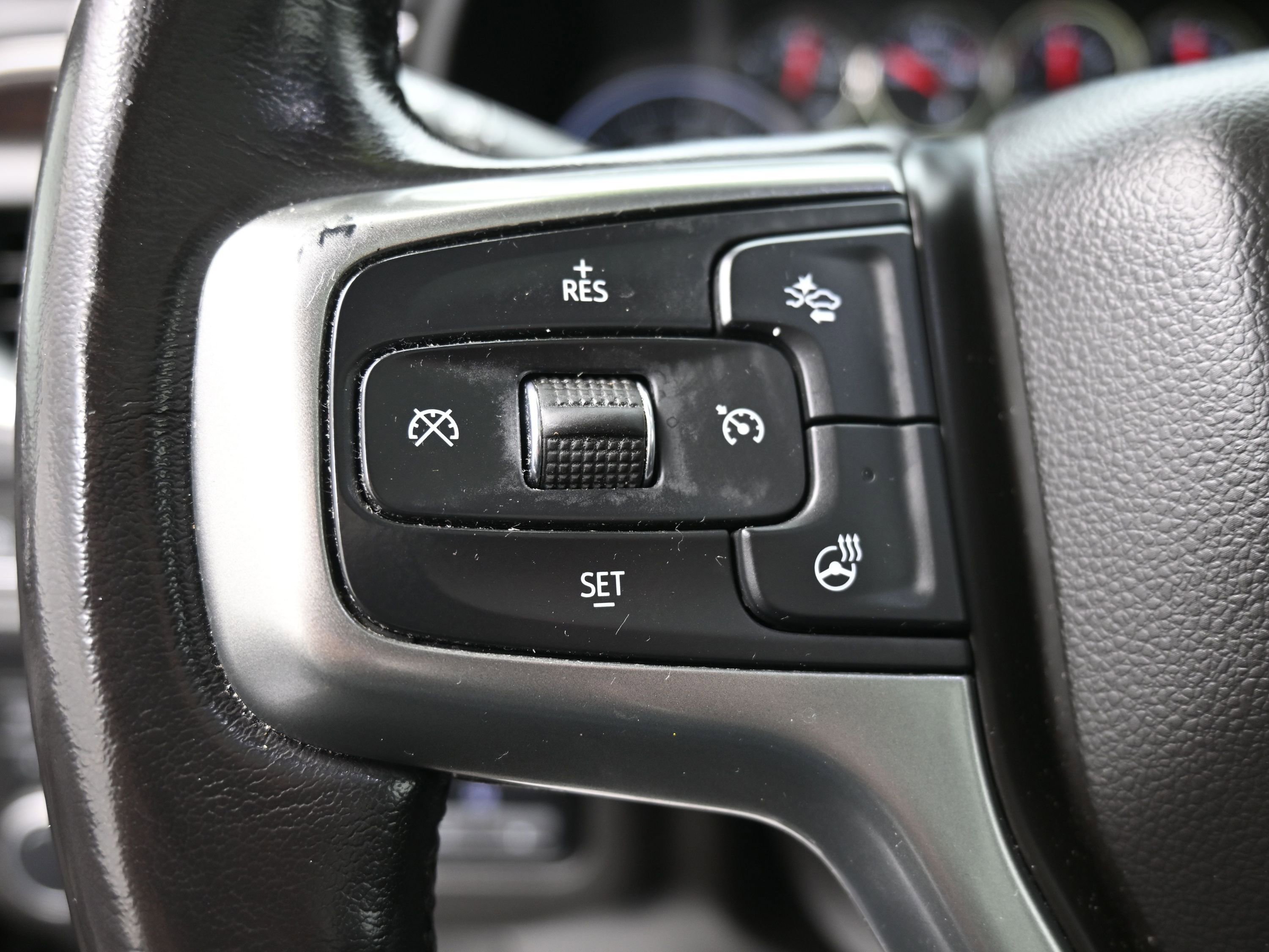 Used 2021 Chevrolet Suburban LT w/ LT Signature Package image 32